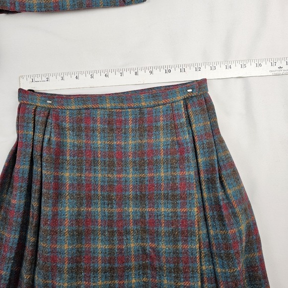 Elegant Multicolor Plaid Blazer - Picture 10 of 14